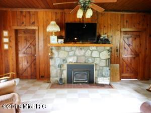 5355 70th Ave, Evart, MI 49631 photo 7