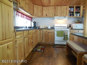 4991 E 36th St, Newaygo, MI 49337 photo 13