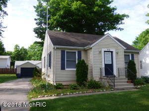 705 W Front, Buchanan, MI 49107 photo 17