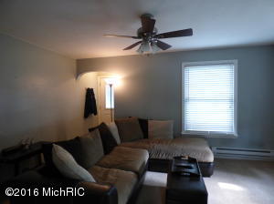 705 W Front, Buchanan, MI 49107 photo 11