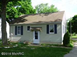 705 W Front, Buchanan, MI 49107 photo 10