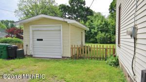 313 Fourth Ave, Three Rivers, MI 49093 photo 3