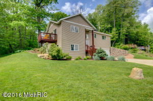 12023 Mac Dr NE, Belding, MI 48809 photo 1