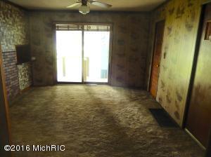 373 Beech St, Freeport, MI 49325 photo 7