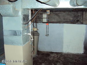 104 E Jefferson St, Cassopolis, MI 49031 photo 13