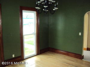 104 E Jefferson St, Cassopolis, MI 49031 photo 11
