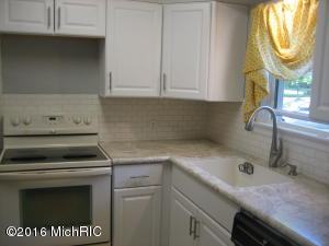 14965 C Dr N, Marshall, MI 49068 photo 11