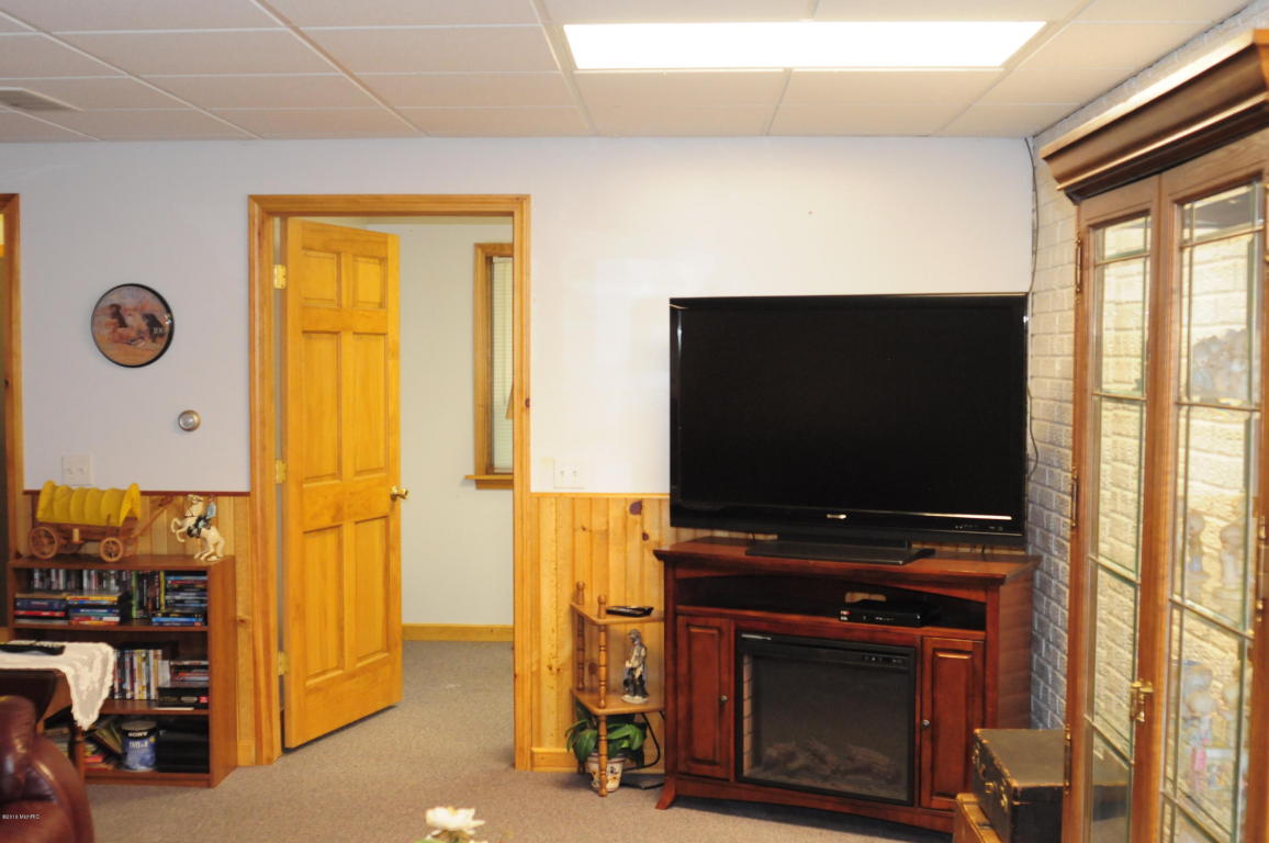 6898 E Pierce Rd, Harrison, MI 48625 photo 131