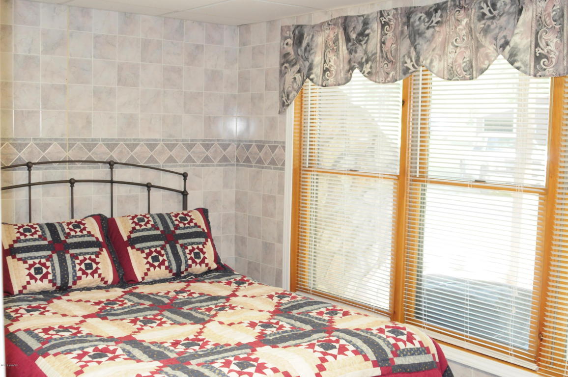 6898 E Pierce Rd, Harrison, MI 48625 photo 134