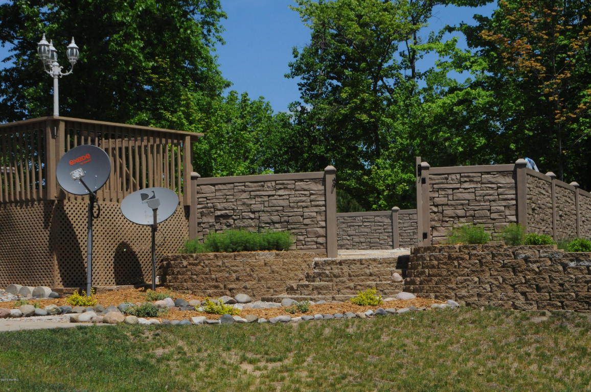 6898 E Pierce Rd, Harrison, MI 48625 photo 5