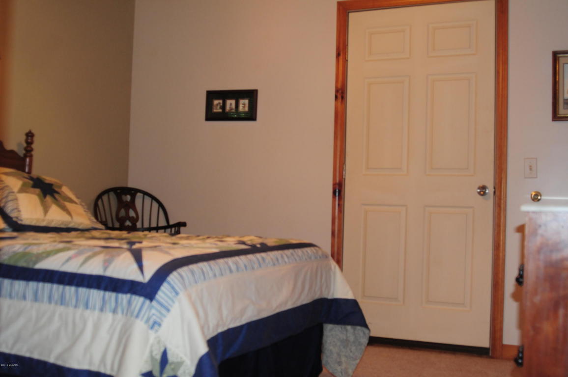 6898 E Pierce Rd, Harrison, MI 48625 photo 57