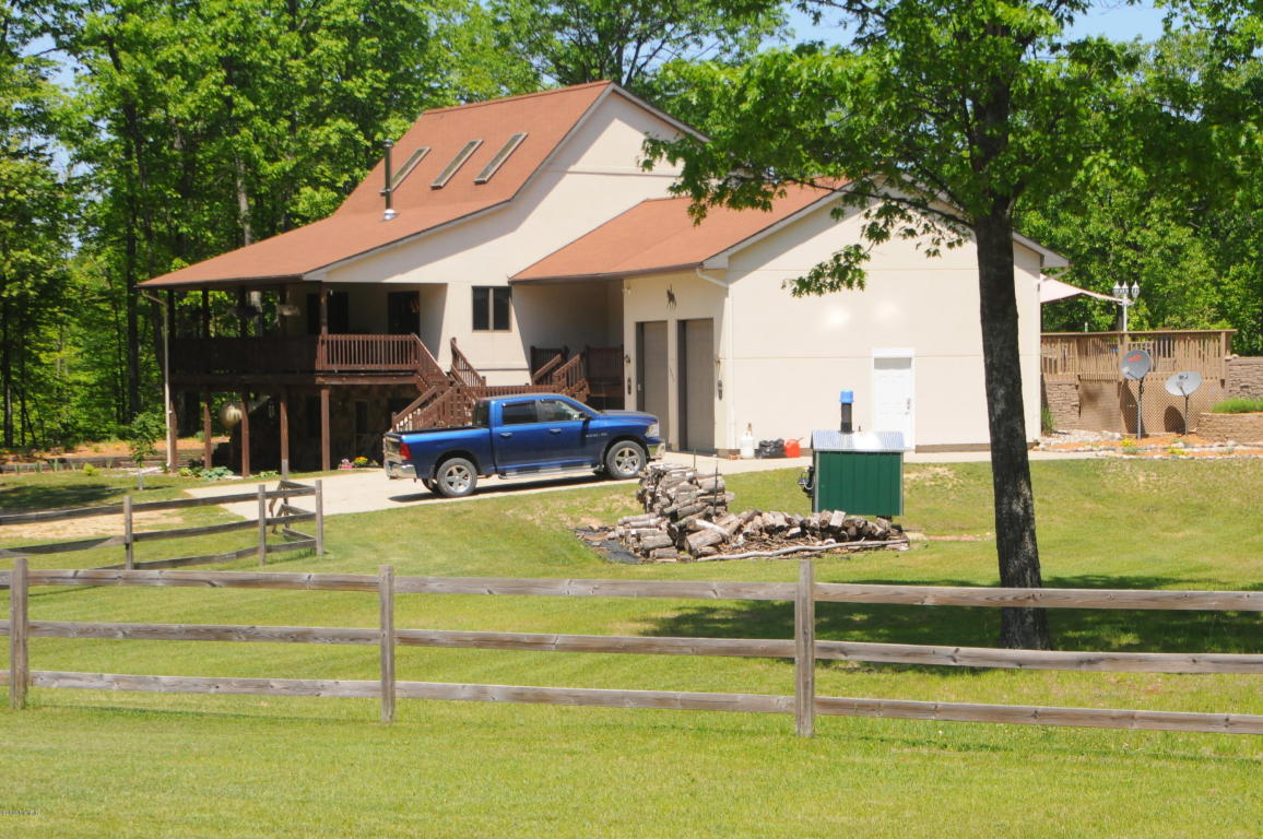 6898 E Pierce Rd, Harrison, MI 48625 photo 9