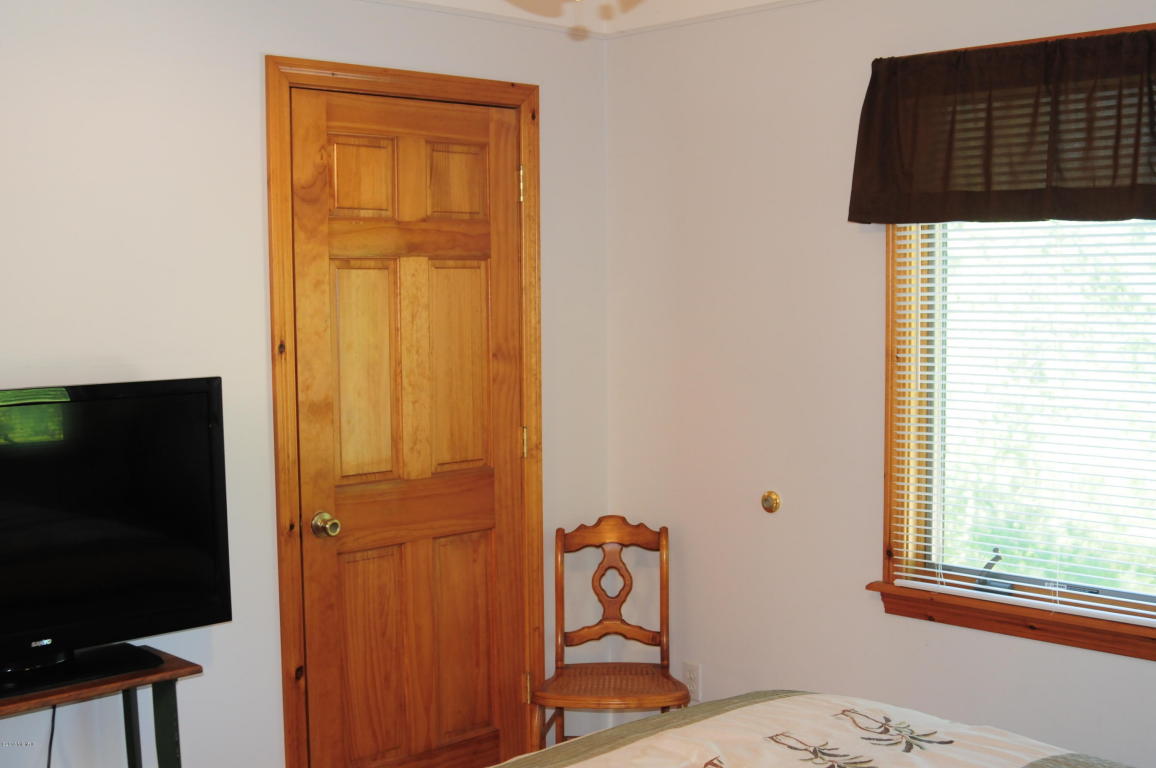 6898 E Pierce Rd, Harrison, MI 48625 photo 88