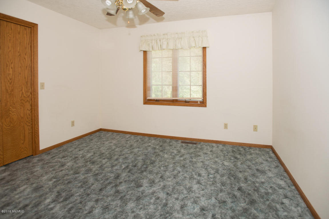 5534 E B Ave E, Richland, MI 49083 photo 22