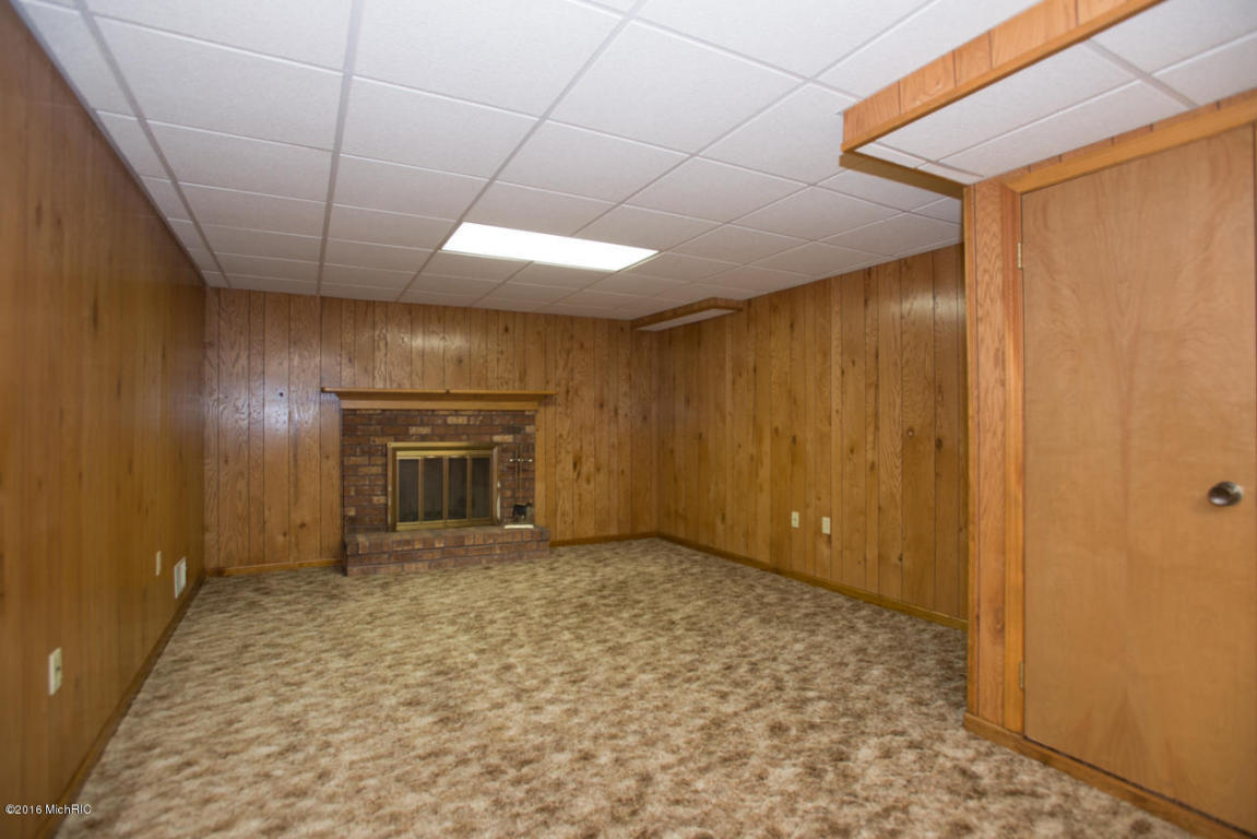 5534 E B Ave E, Richland, MI 49083 photo 24