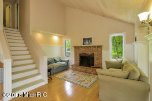 7196 Ashley Ave NE, Belding, MI 48809 photo 6