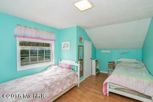 7196 Ashley Ave NE, Belding, MI 48809 photo 12