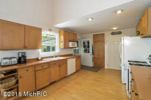 7196 Ashley Ave NE, Belding, MI 48809 photo 4