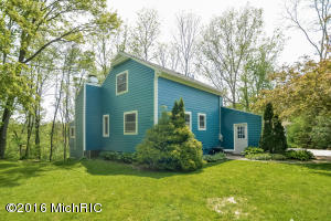 7196 Ashley Ave NE, Belding, MI 48809 photo 3