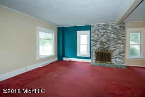 522 Maple St, Three Rivers, MI 49093 photo 5