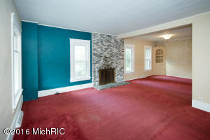 522 Maple St, Three Rivers, MI 49093 photo 6