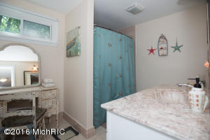 80 S Lake Doster Dr, Plainwell, MI 49080 photo 17