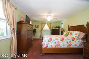 80 S Lake Doster Dr, Plainwell, MI 49080 photo 19