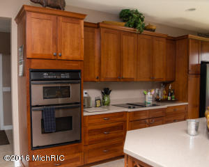 2241 N Johnson, Belding, MI 48809 photo 5