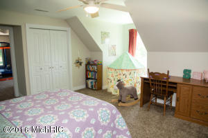 2241 N Johnson, Belding, MI 48809 photo 28