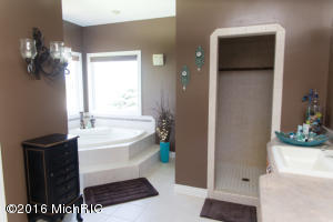 2241 N Johnson, Belding, MI 48809 photo 20