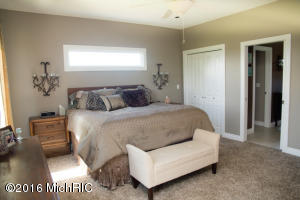 2241 N Johnson, Belding, MI 48809 photo 17