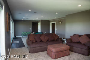 2241 N Johnson, Belding, MI 48809 photo 37