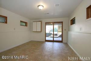 4104 Anthony Ct, Dorr, MI 49323 photo 18