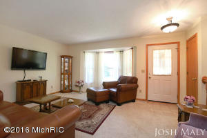 4104 Anthony Ct, Dorr, MI 49323 photo 4