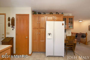 4104 Anthony Ct, Dorr, MI 49323 photo 10