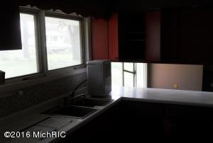 3144 Knight Dr, Buchanan, MI 49107 photo 7