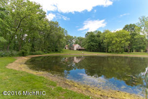 11633 Cascade Rd SE, Lowell, MI 49331 photo 4