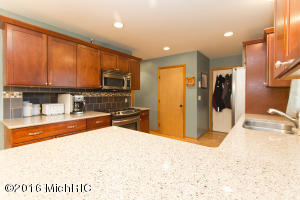 11633 Cascade Rd SE, Lowell, MI 49331 photo 23