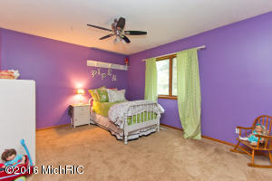 11633 Cascade Rd SE, Lowell, MI 49331 photo 32