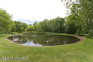 11633 Cascade Rd SE, Lowell, MI 49331 photo 2