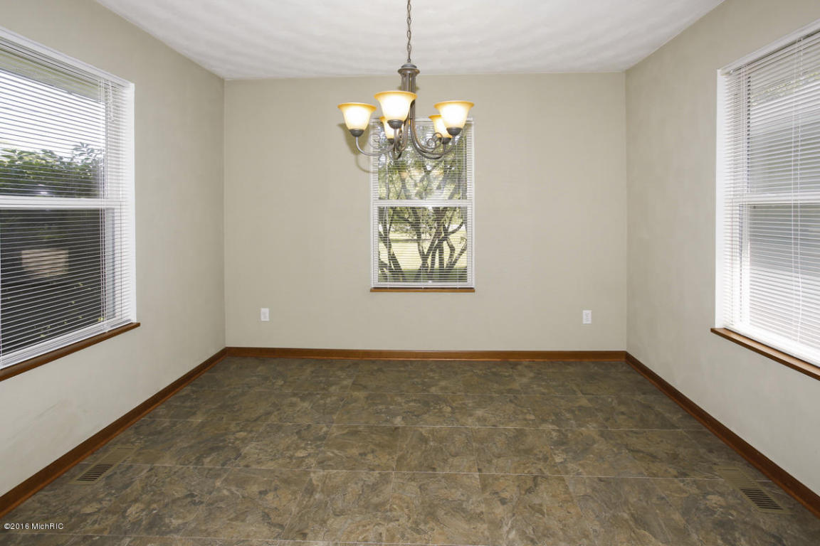 13372 E M-89, Augusta, MI 49012 photo 10