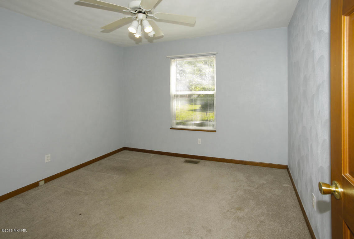 13372 E M-89, Augusta, MI 49012 photo 13