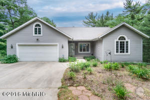 1663 Crystal Lake Rd, Whitehall, MI 49461 photo 1