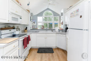 1663 Crystal Lake Rd, Whitehall, MI 49461 photo 14