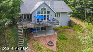 1663 Crystal Lake Rd, Whitehall, MI 49461 photo 9
