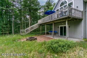 1663 Crystal Lake Rd, Whitehall, MI 49461 photo 8
