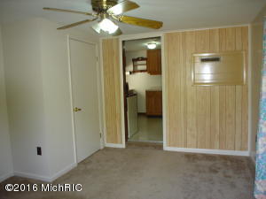 208 E Canal St, Augusta, MI 49012 photo 9