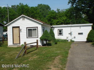 208 E Canal St, Augusta, MI 49012 photo 1