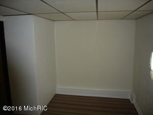 208 E Canal St, Augusta, MI 49012 photo 8
