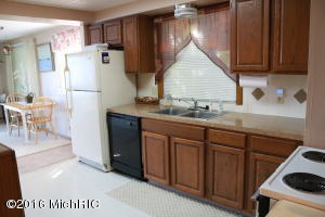 12216 Mac Dr NE, Belding, MI 48809 photo 17